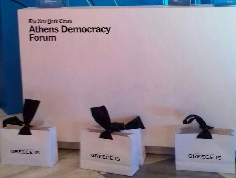Athens-Dem-forum-1